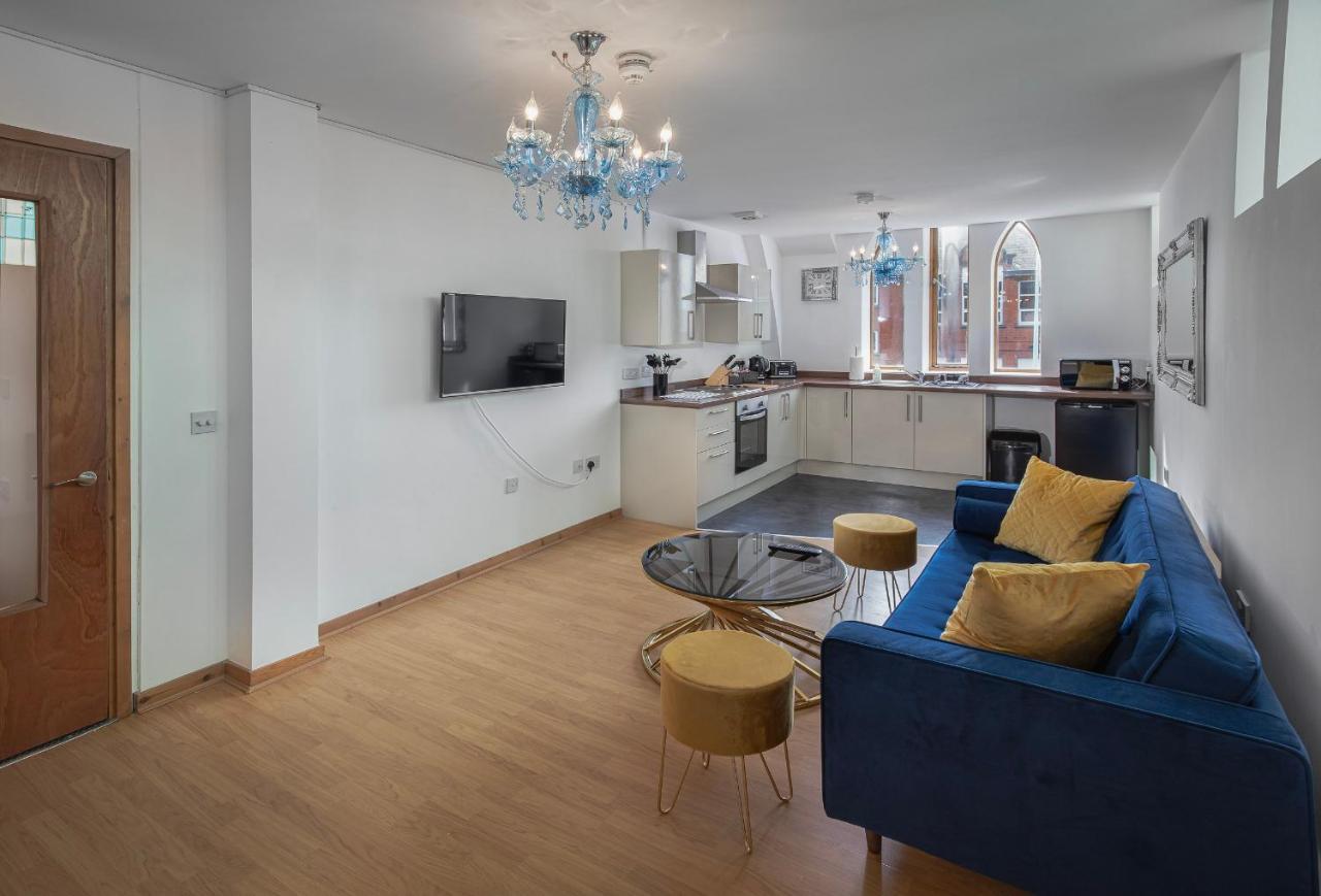 Elegant Church Conversion Close To Blackpool Tower Bagian luar foto