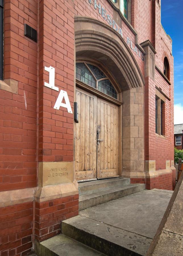 Elegant Church Conversion Close To Blackpool Tower Bagian luar foto